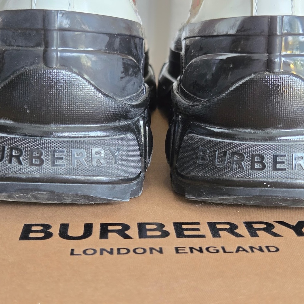 Burberry GH3 Rubber Ankel Boots - Picture 6 of 7